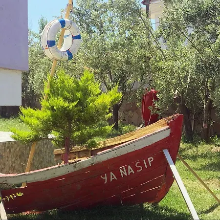 Hotel Cunda Leo Boutique & Pool