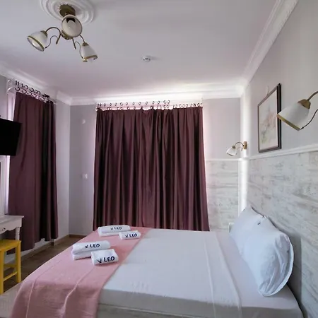 Cunda Leo Boutique & Pool Айвалык